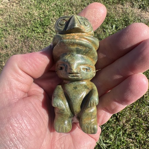 Pre columbian human effigy - columbian,